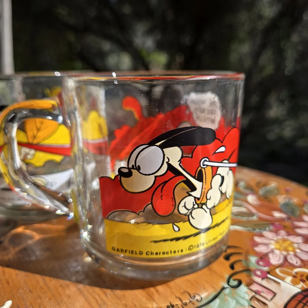 Vtg 1978‎ McDonald's Garfield & Odie Glass Mugs Cups Set of 2 Jim Davis UFS